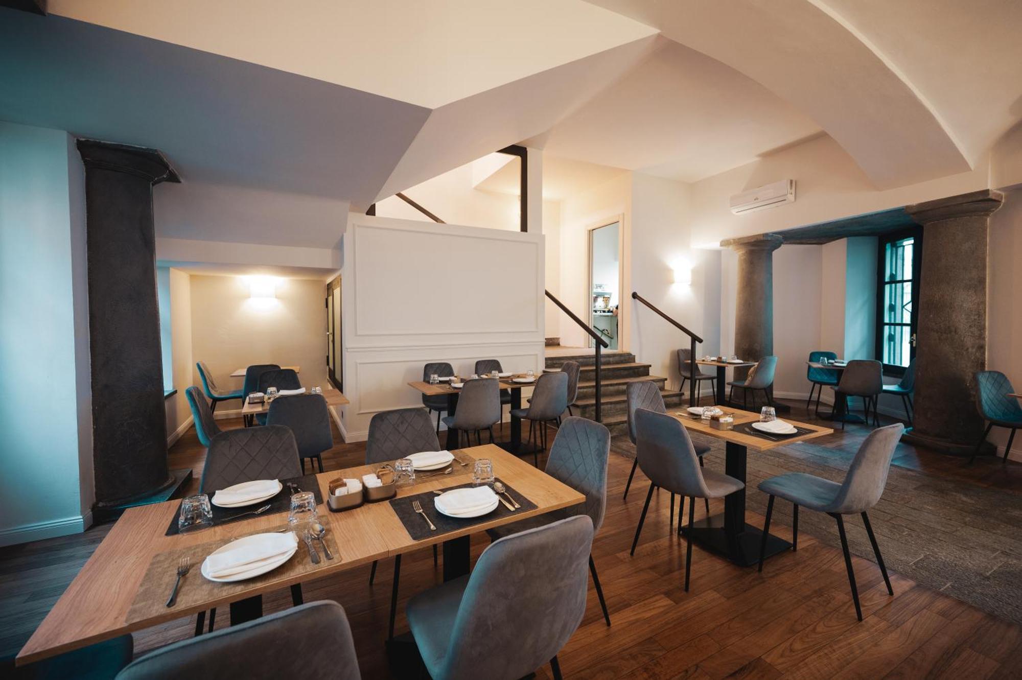Carlo Felice Boutique 3* Turin